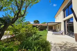 Location saisonnière maison de village Eygalières  