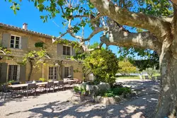 Location saisonnière mas Eygalières  
