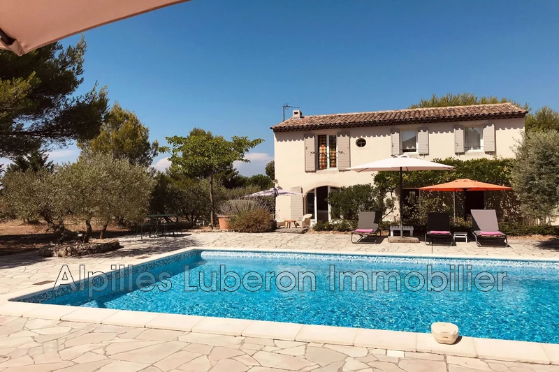 Location saisonnière villa Eygalières  