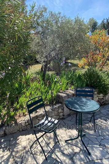 Location saisonnière villa Eygalières  