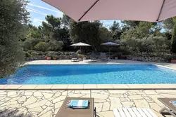 Location saisonnière villa Eygalières  