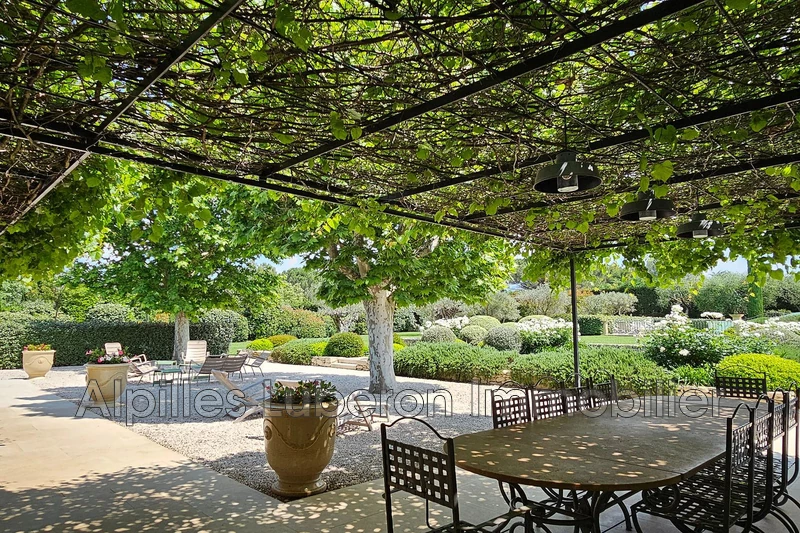 Location saisonnière mas Eygalières  