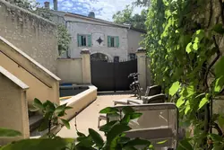 Location saisonnière maison de village Eygalières  