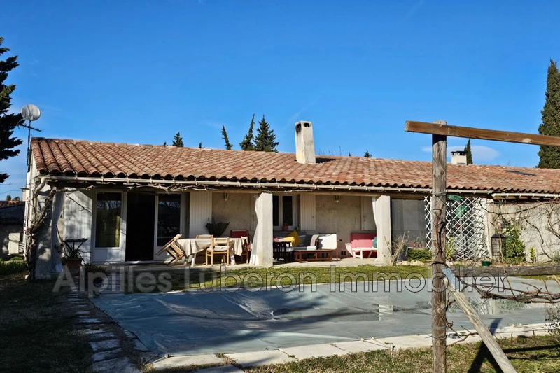 Location maison Mollégès  