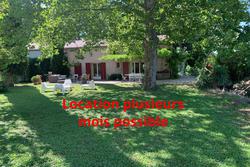 Location saisonnière maison de campagne Sénas  