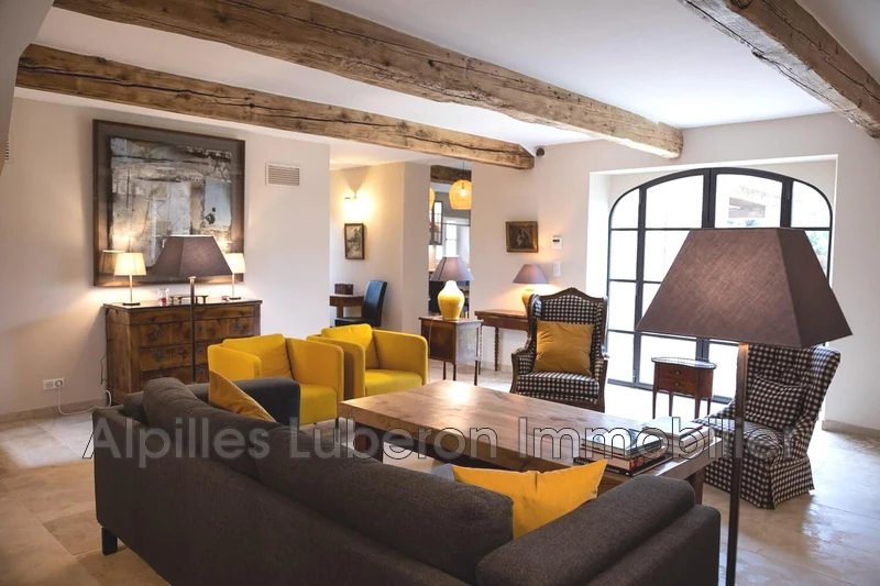 Location saisonnière villa provençale Eygalières  