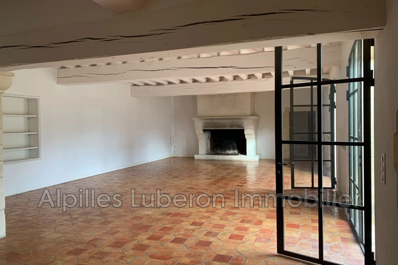 Location maison Eygalières  