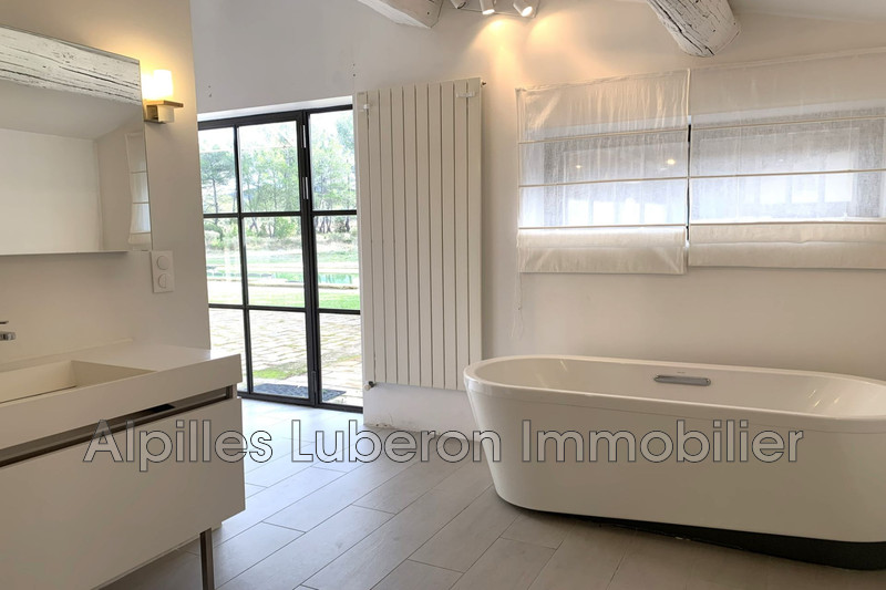 Location maison Eygalières  