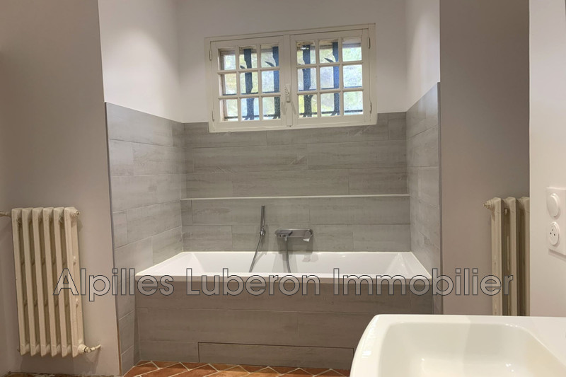 Location maison Eygalières  