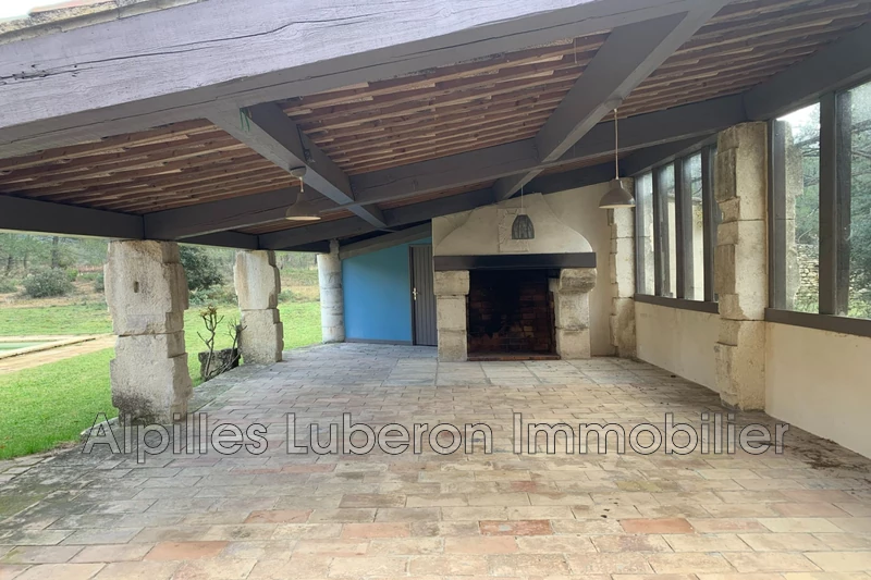 Location maison Eygalières  