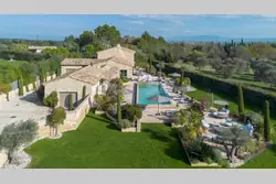Location saisonnière propriété Saint-Rémy-de-Provence  