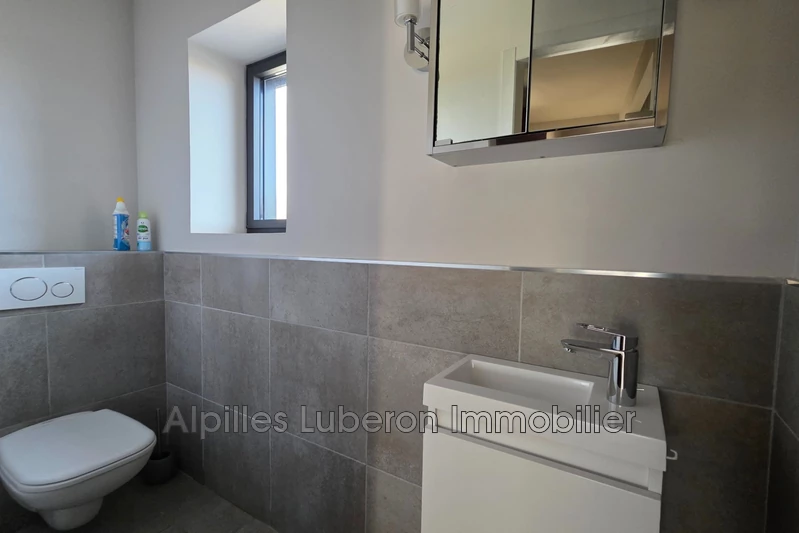 Vente hangar Eygalières  