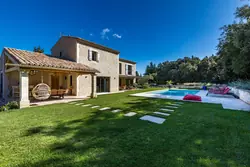Vente propriété Eygalières  