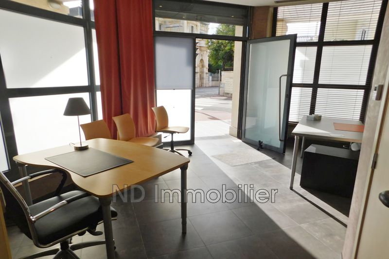 vente Vente local commercial murs bureau Cannes Basse californie Murs bureau Cannes Basse californie, Professionnel murs bureau 43 m²