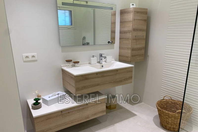 Location saisonnière appartement Théoule-sur-Mer  