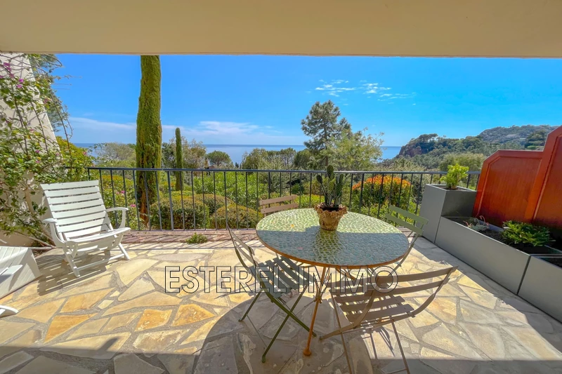Appartement Théoule-sur-Mer Port la galère,  Location saisonnière appartement  1 pièce   34&nbsp;m&sup2;