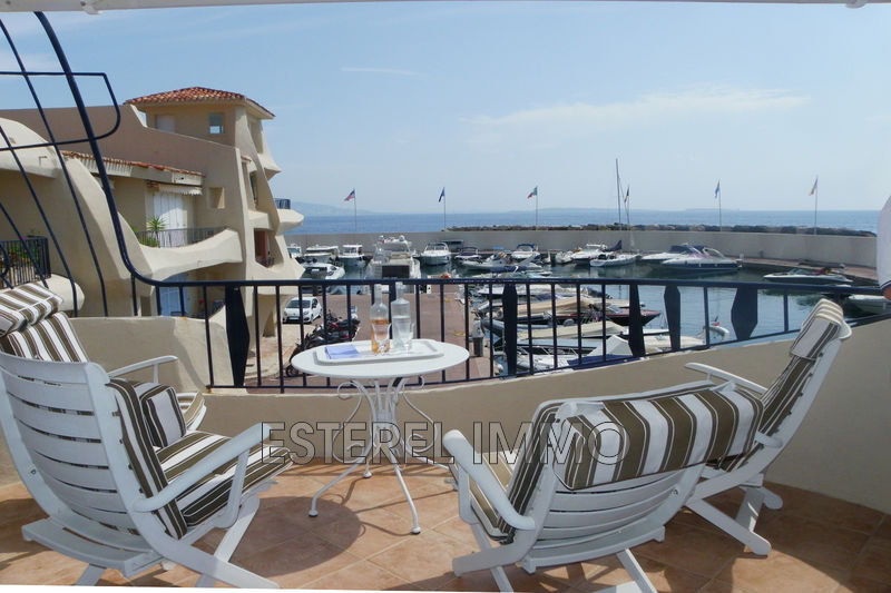 vente Appartement Théoule-sur-mer Port la galère Appartement Théoule-sur-Mer Port la galère, Location saisonnière appartement 2 pièces 49 m²