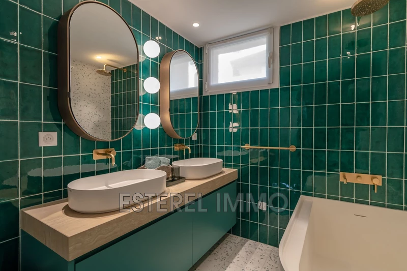 Location saisonnière appartement de prestige Théoule-sur-Mer  
