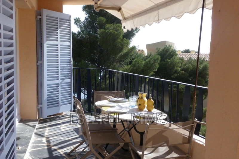Appartement Théoule-sur-Mer Port la galère,  Location saisonnière appartement  3 pièces   65&nbsp;m&sup2;