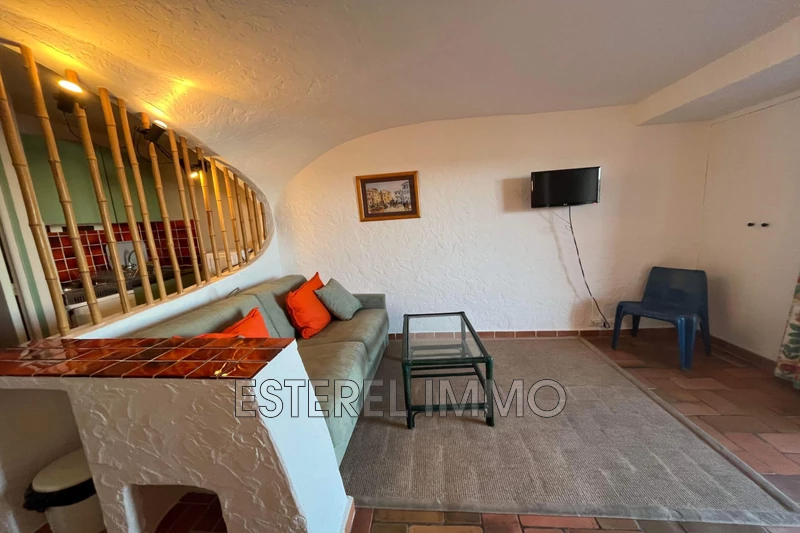 Appartement Théoule-sur-Mer Port la galère,  Location saisonnière appartement  1 pièce   18&nbsp;m&sup2;