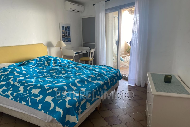 Location saisonnière appartement de caractère Théoule-sur-Mer  