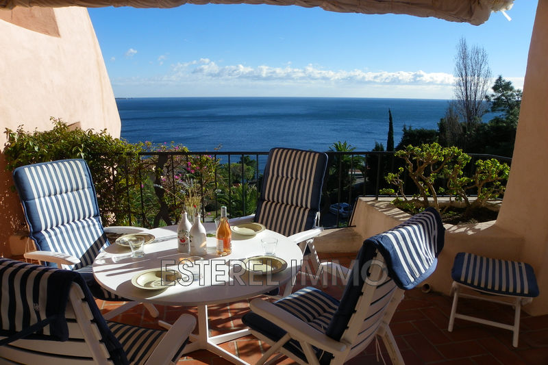Appartement Théoule-sur-Mer Port la galère,  Location saisonnière appartement  3 pièces   73&nbsp;m&sup2;