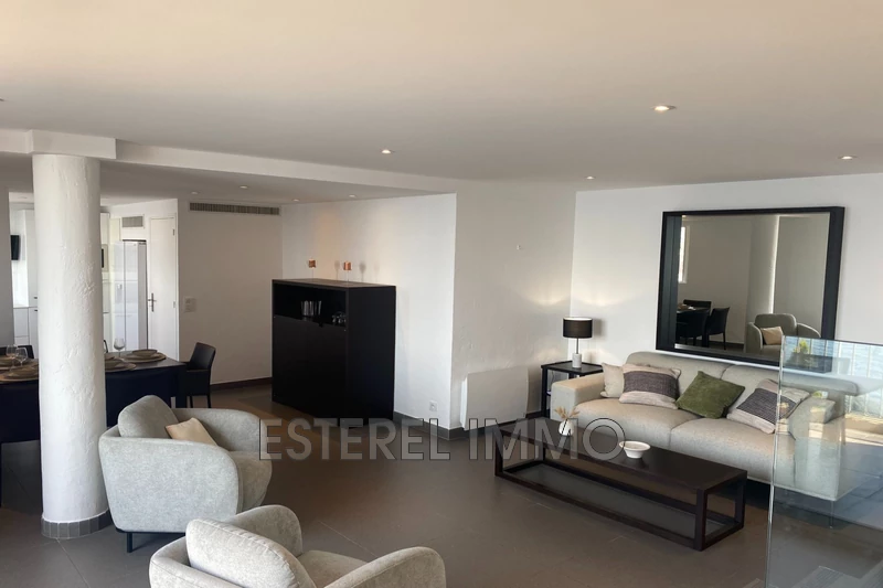 Location saisonnière appartement de prestige Théoule-sur-Mer  