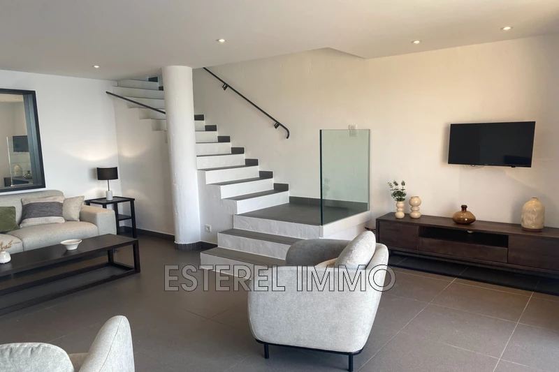 Location saisonnière appartement de prestige Théoule-sur-Mer  