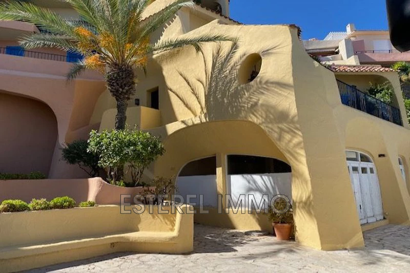 Appartement Théoule-sur-Mer Port la galère,  Location saisonnière appartement  3 pièces   65&nbsp;m&sup2;