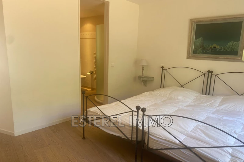 Location saisonnière appartement Théoule-sur-Mer  