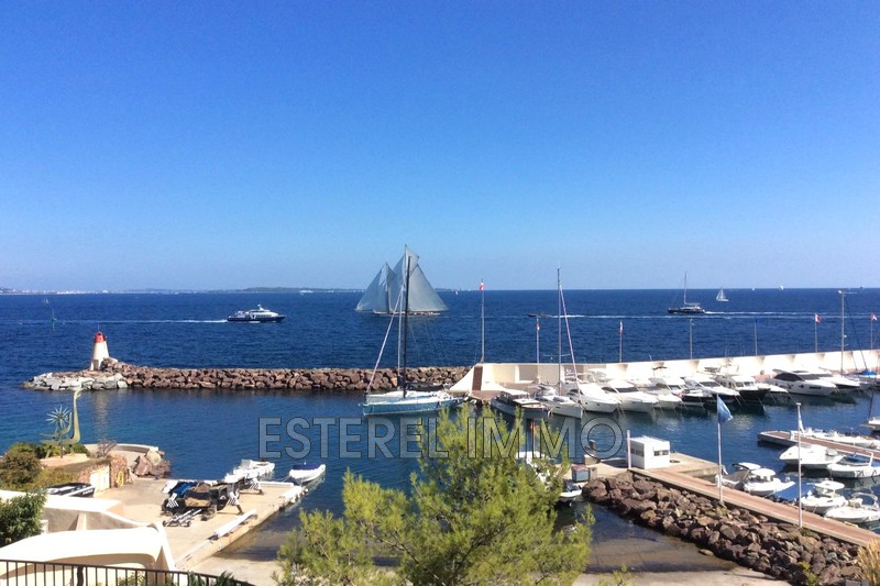Photo Appartement Théoule-sur-Mer Port la galère, achat appartement 4 pièces 105 m²