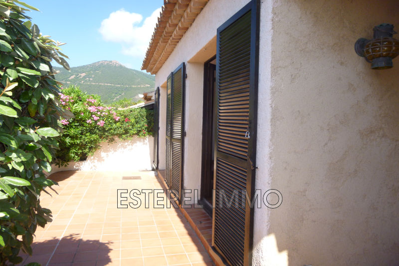 Photo Villa Théoule-sur-Mer Miramar, achat villa 2 chambres 70 m²