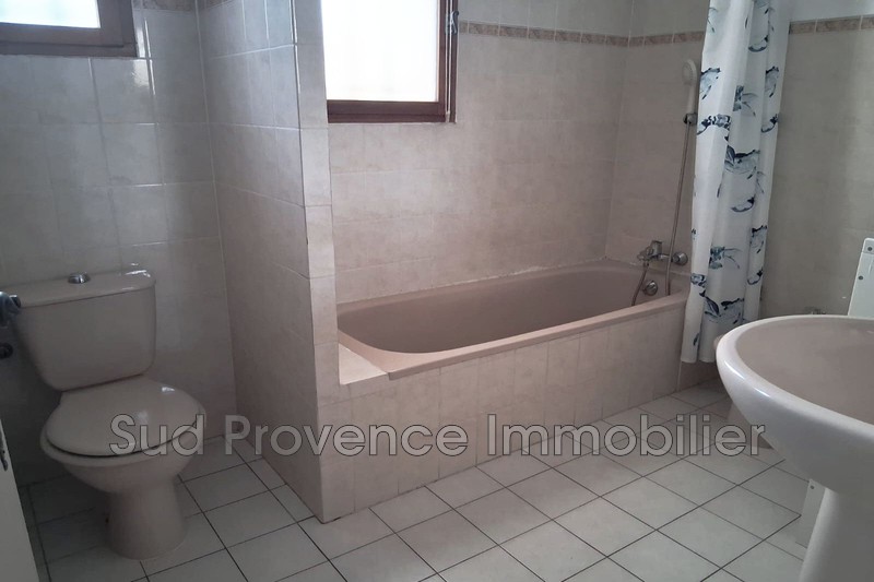 Location maison Valbonne  