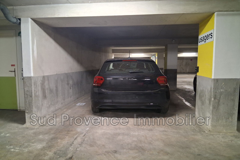 Photo Parking en sous sol Antibes Centre-ville,  Location parking en sous sol  