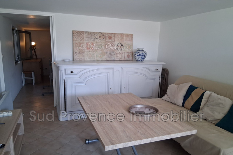 Photo Appartement Antibes Résidentiel,  Location appartement  1 pièce   25&nbsp;m&sup2;