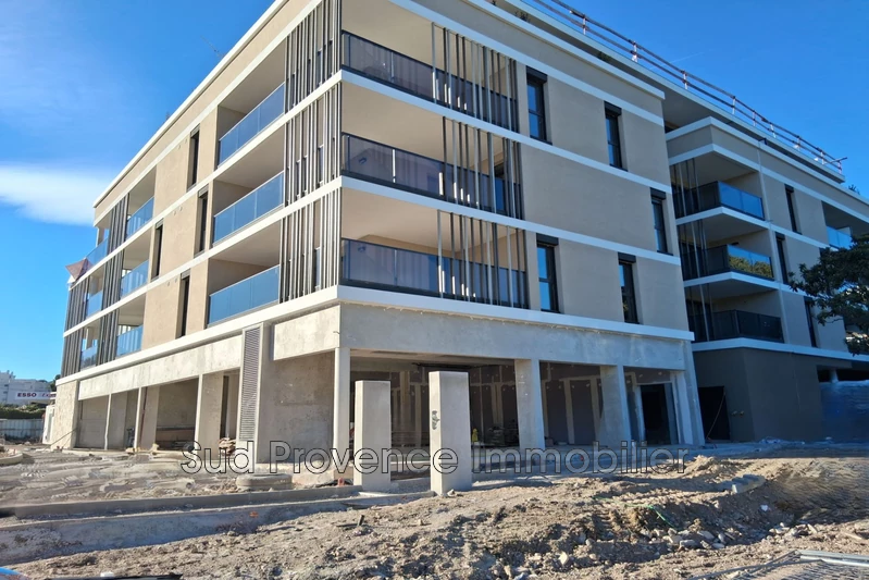 Local commercial Antibes Mi-hauteurs,  Professionnel local commercial  