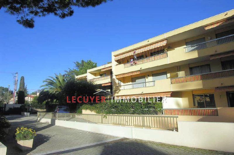 Photo Appartement Juan-les-Pins Eucalyptus, Location appartement 2 pièces 47 m²