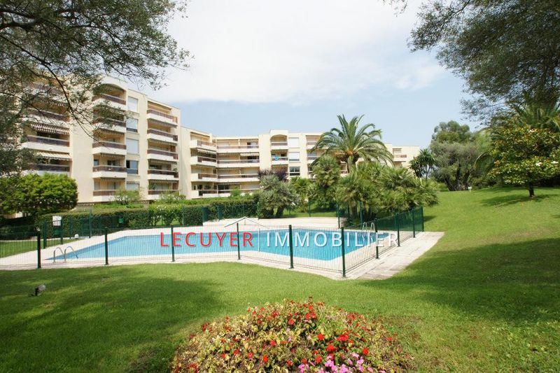 Photo Apartment Golfe-Juan Golfe juan pompidou, Rentals apartment 1 room 24 m²