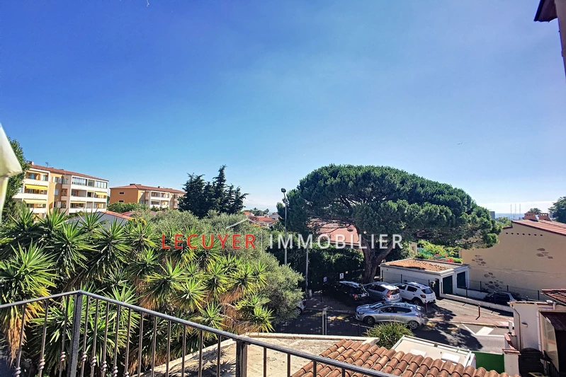 Location appartement Antibes  
