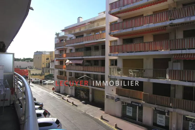 Location appartement Juan-les-Pins  