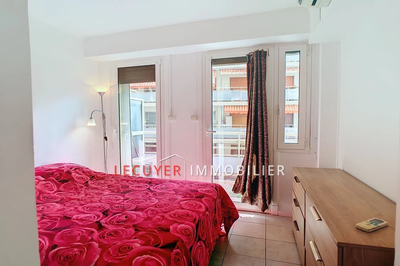 Location appartement Juan-les-Pins  