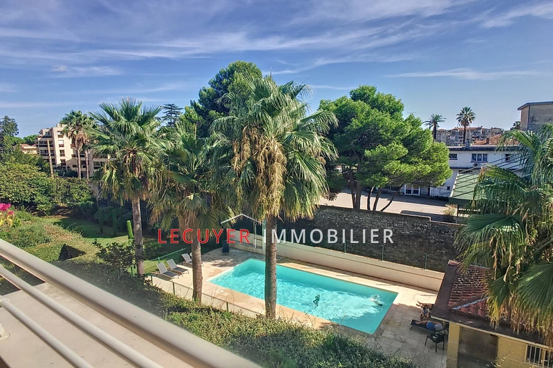 Location appartement Golfe-Juan  