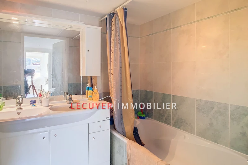 Location appartement Golfe-Juan  