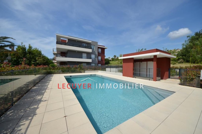 Photo Appartement Golfe-Juan Pompidou, Location appartement 4 pièces 79 m²