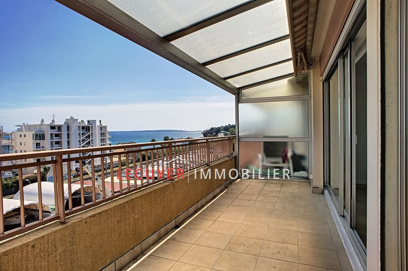 Photo Appartement Golfe-Juan Centre-ville, Location appartement 4 pièces 82 m²