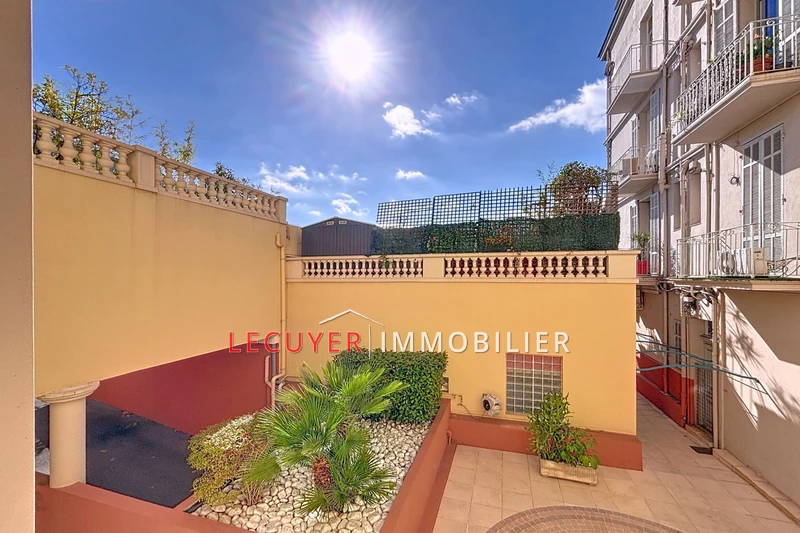 Location appartement Golfe-Juan  