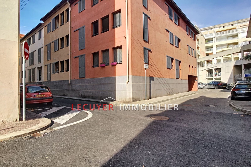 Location appartement Golfe-Juan  