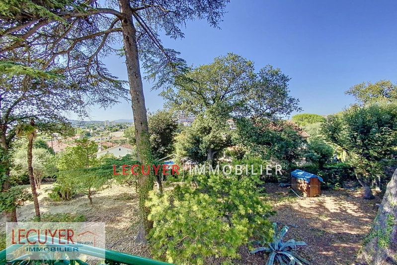 Location appartement Juan-les-Pins  