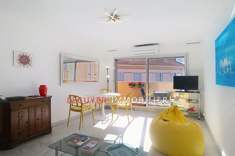 appartement  2 rooms  Golfe-Juan Downtown  43 m² -   