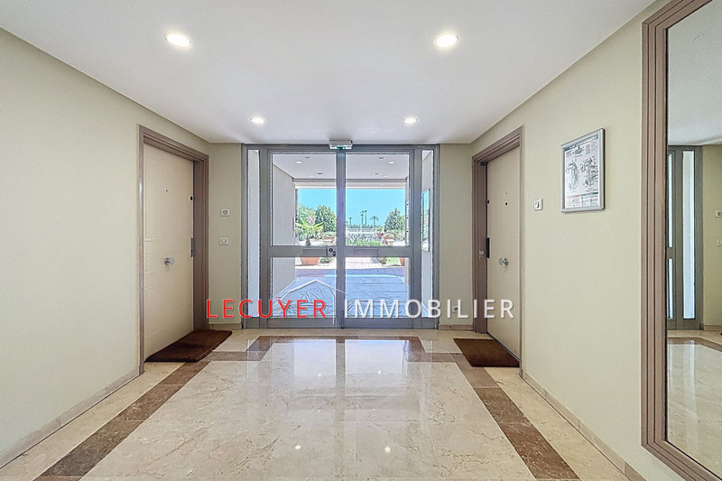 Location appartement Juan-les-Pins  